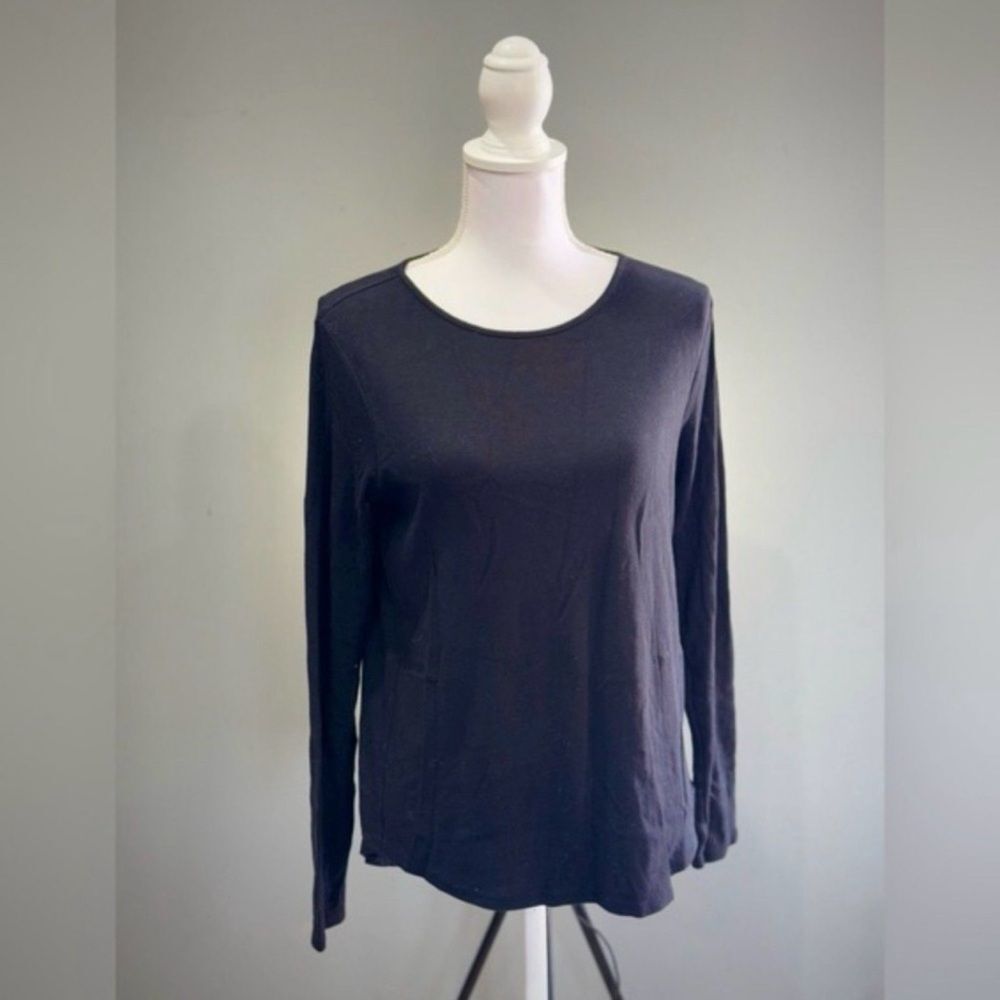 CLEARANCE! Black Premise Basic L/S Crewneck Tee Size M EUC